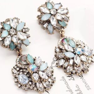 Elegant clear crystal rhinestone long earrings